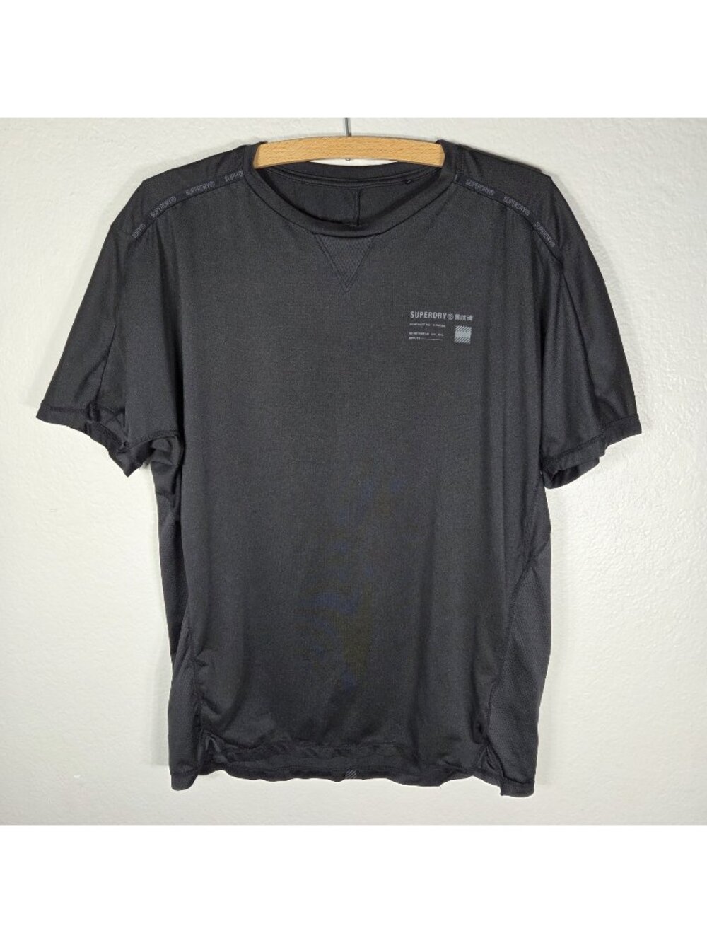 Superdry Run Short Sleeve Tee Shirt Athletic Men's Size L Black Crew Neck Tee